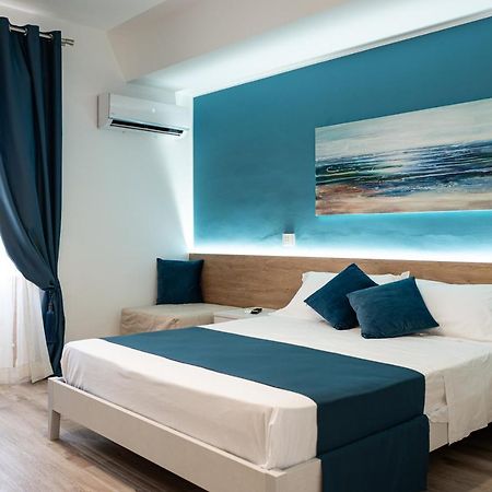 A Due Passi - Guest House Santo Stefano di Camastra Extérieur photo
